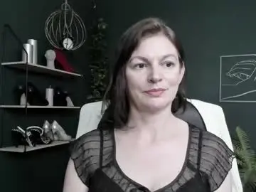Chaturbate Live Sex Cam of vivian_dream