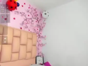 Chaturbate Free Live Porn of emma_cg