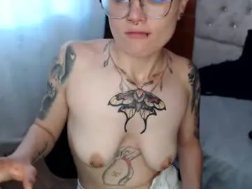 Chaturbate Live Sex Cam of megan_coop3r_