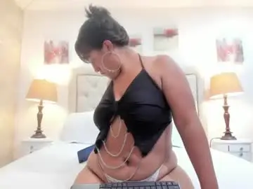 Chaturbate Best live sex cam show of dulce_mia08