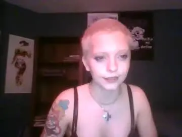 Chaturbate Live Sex Cam of ava_mack