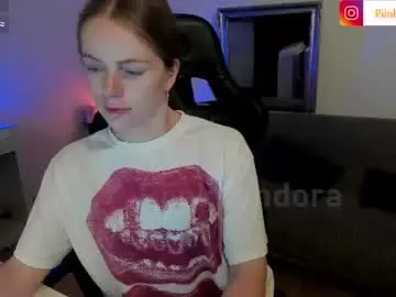 Chaturbate Free Porn Cam of piinkpandora