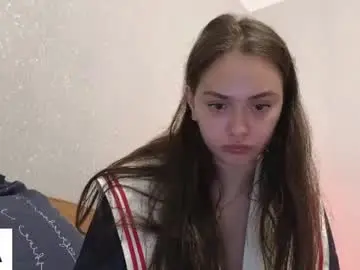Chaturbate Live Sex Cam of evi_woow