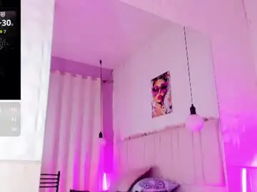 Chaturbate Live Sex Cam of alma_alvares