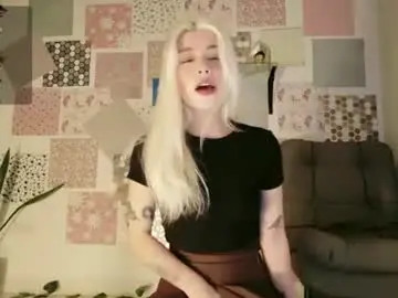 Chaturbate Nude Webcam of luckysapphire777