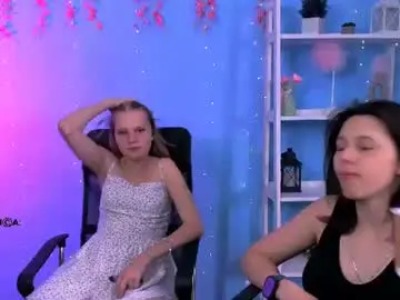 Chaturbate Best live sex cam show of bella_sky11