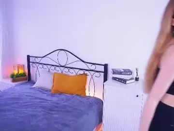 Chaturbate Watch Live Sex Cams of mackenziemejias
