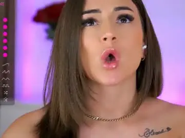 Chaturbate Sex Cam of aishasins