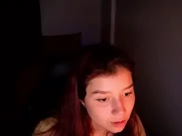 Chaturbate Adult Webcams of skinny_queen__20