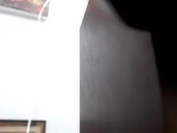 Chaturbate Sex Chat of emiliaa_hot
