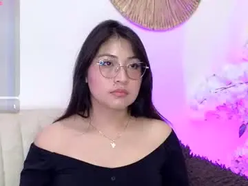 Chaturbate Adult Video Chat of michellnight_