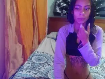 Chaturbate Watch Live Sex Cams of sasha_raven