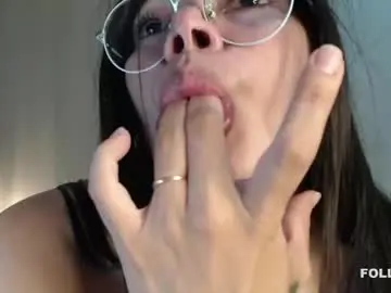 Chaturbate Live Sex of cristal_sexyboobs_
