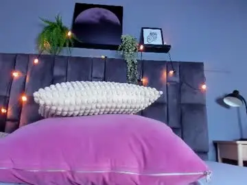 Chaturbate Live Sex Cam of dulceaurora_