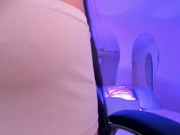 Chaturbate Free Porn Cam of bellacarteer_