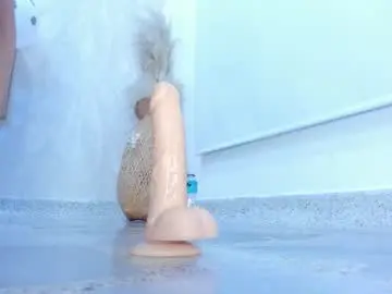 Chaturbate Free Porn Cam of crystal_sm