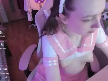 Chaturbate Live Sex Cam of rileynymph