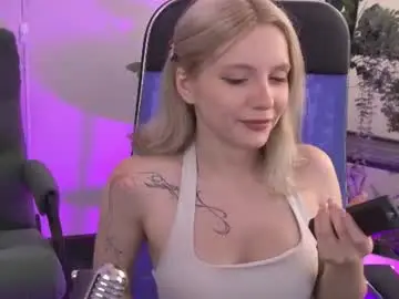 Chaturbate Nude Webcam of aurorawrenfield