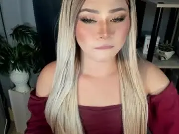 Chaturbate Sex Cam of fuckdoll_rain
