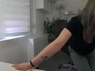 Chaturbate Sex Cam of maddysmile