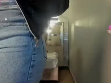 Chaturbate Sex Cam of _isaabellaa