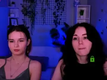 Chaturbate Adult Webcams of angie_foxy