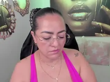 Chaturbate Free Porn Cam of marianalopez81