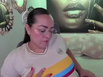 Chaturbate Nude Webcam of marianalopez81