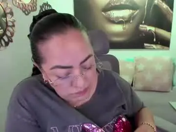 Chaturbate Best live sex cam show of marianalopez81