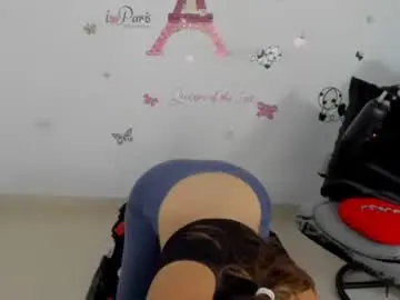 Chaturbate Live Sex Cam of isabella_sweett_