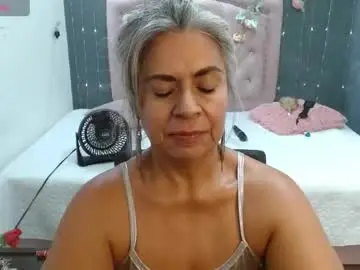Chaturbate Live Porn of lalisha_96