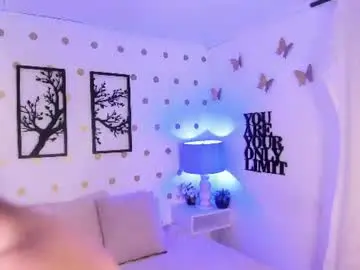 Chaturbate Sex Chat of mia_luna0