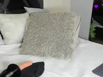 Chaturbate Sex Cam of zoee_martins_