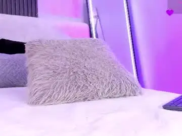 Chaturbate Live Sex Cam of zoee_martins_