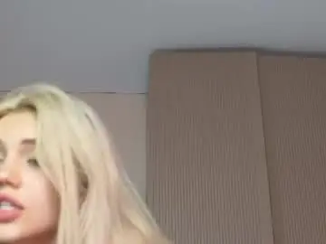 Chaturbate Live Porn of milabunny_