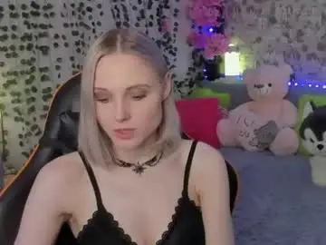 Chaturbate Watch Live Sex Cams of gina_lovelyy