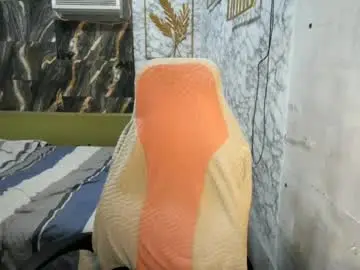 Chaturbate Nude Webcam of urasian_cherrymae