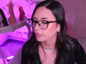 Chaturbate Live Sex Cam of misselektra__