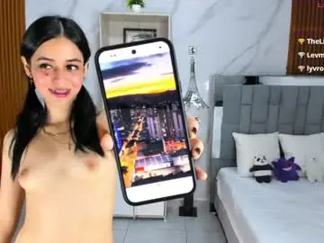 Chaturbate Nude Webcam of lunascoott