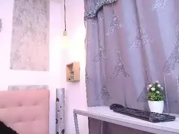 Chaturbate Watch Live Sex Cams of zhamira_21