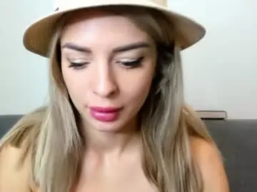 Chaturbate Nude Webcam of ellen_flow