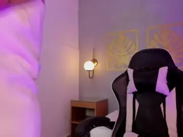Chaturbate Live Sex of lia_sexx19