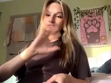 Chaturbate Nude Webcam of dongbaumgarner