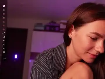 Chaturbate Watch Live Sex Cams of aww_burn