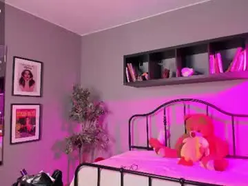 Chaturbate Adult Video Chat of emma_lirys
