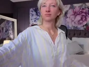 Chaturbate Live Sex Cam of natalie_bitton