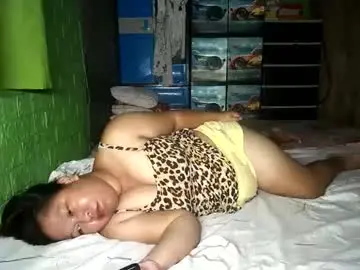 Chaturbate Best live sex cam show of naughtyvina4u