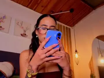 Chaturbate Live Porn of damian_n_lissa