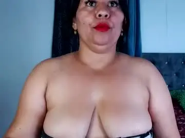 Chaturbate Live Sex Cam of zahi_willx