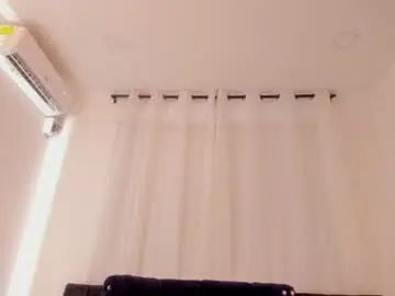 Chaturbate Sex Cam of nicoll_evanns